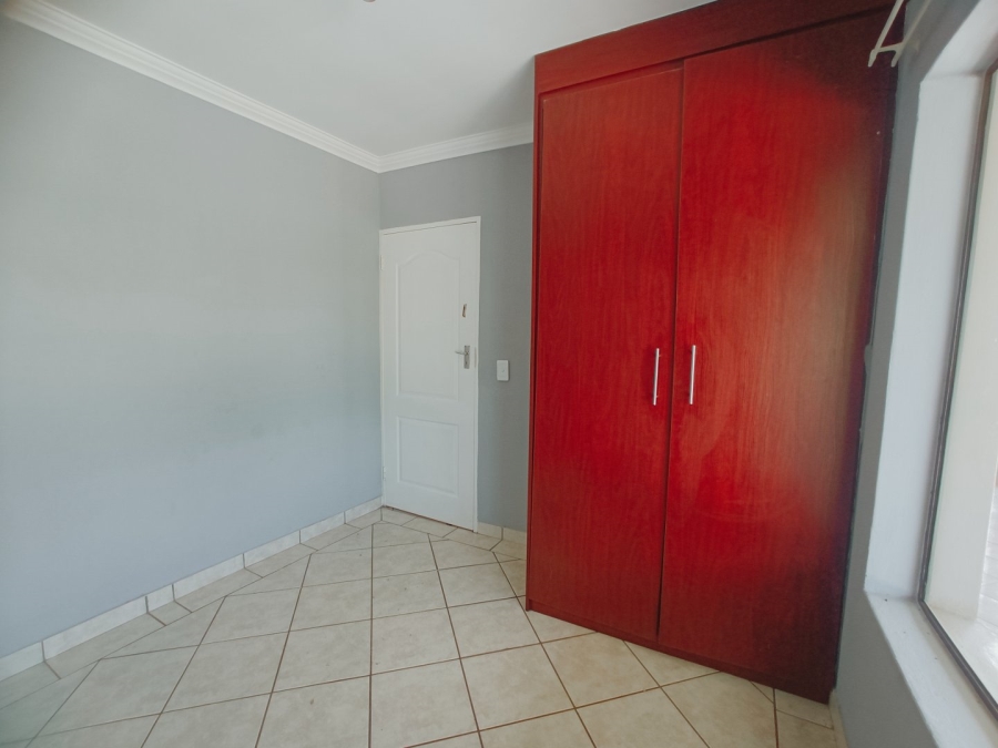 2 Bedroom Property for Sale in Potchefstroom North West